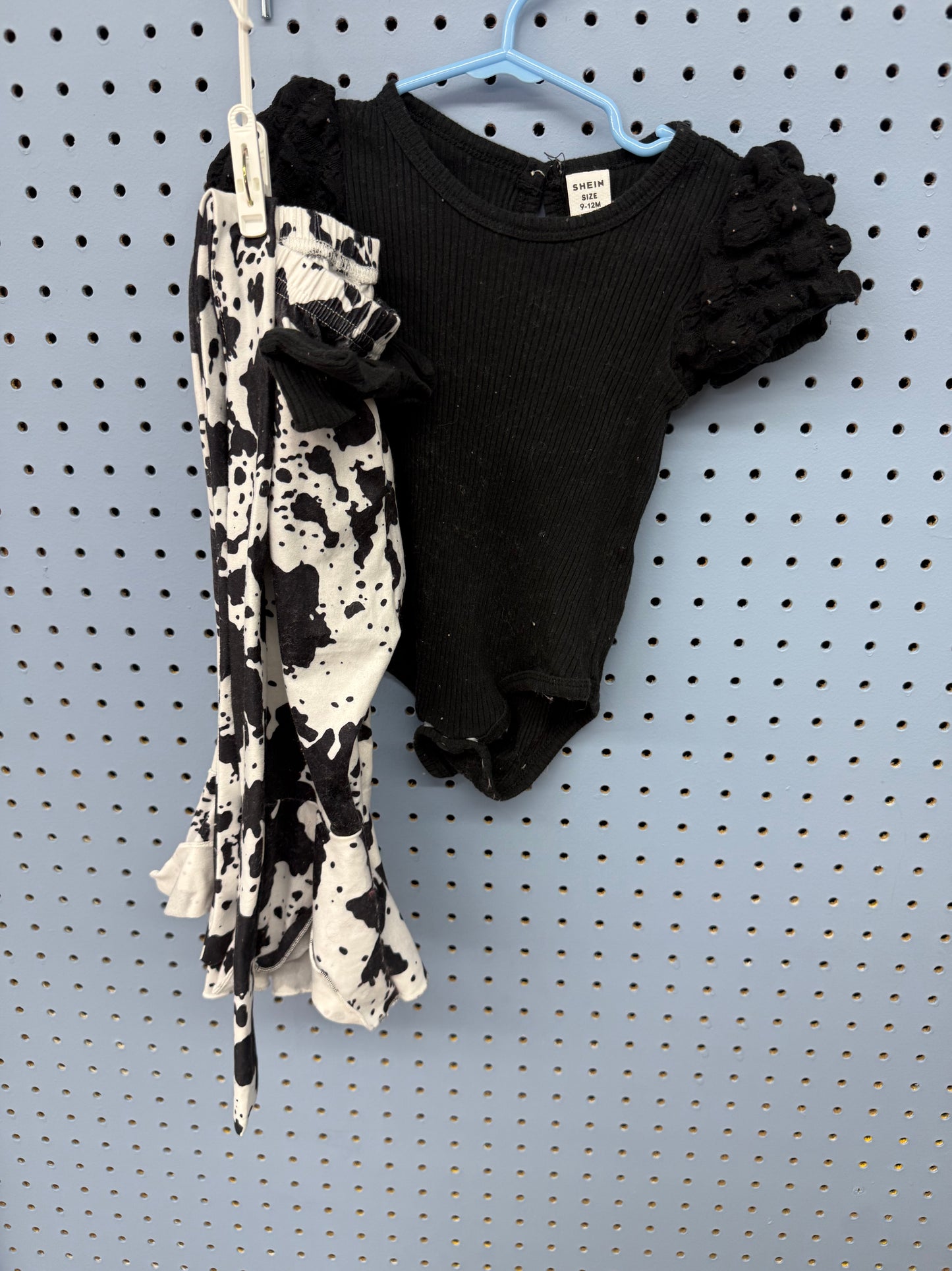 Cowprint Outfit 9/12