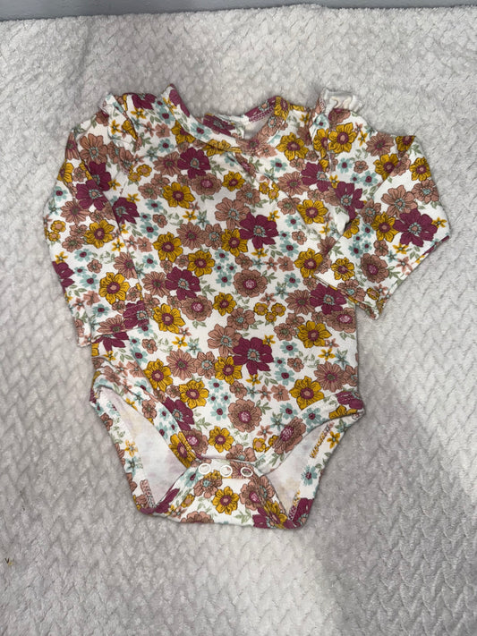 Long Sleeve Onesie 3/6