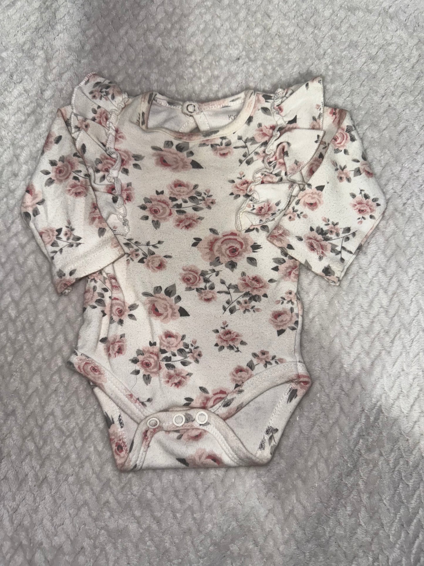 Long Sleeve Onesie 0/3