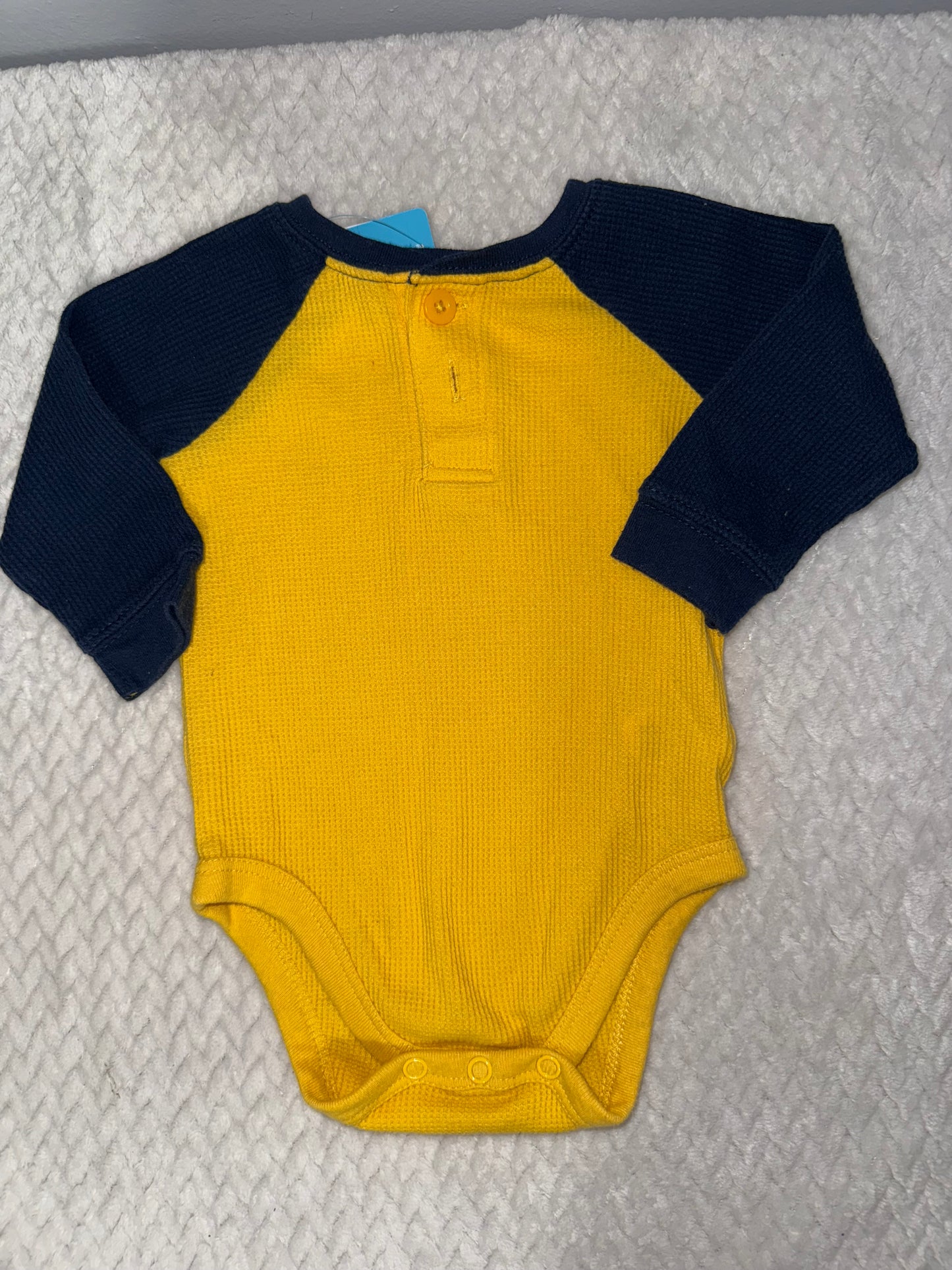 Boys onesie 6/9m