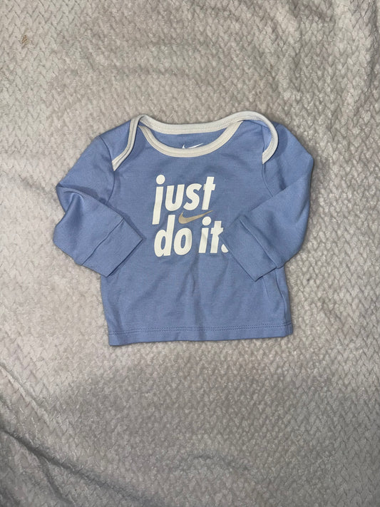 Nike Shirt 6m