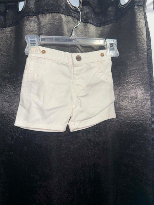 White Shorts 6m